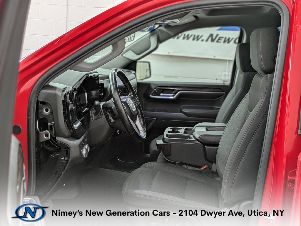 Used 2024 GMC Sierra 1500 SLE AWD/4WD image 4