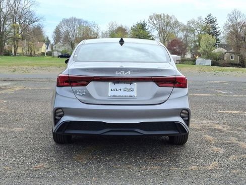Certified 2023 Kia Forte LXS FWD image 6