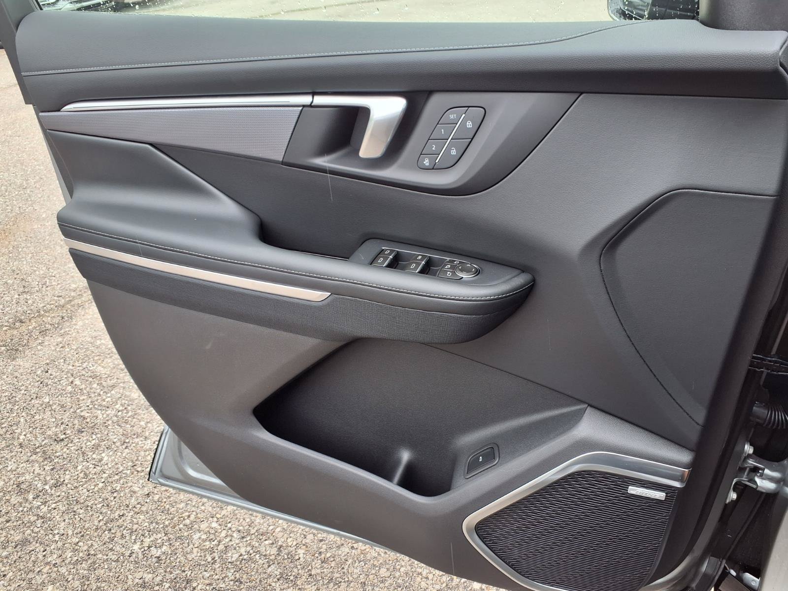 New 2026 Buick Enclave Sport Touring w/ Power Package FWD image 13