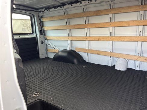 Used 2020 GMC Savana 2500 w/ Driver Convenience Package image 24