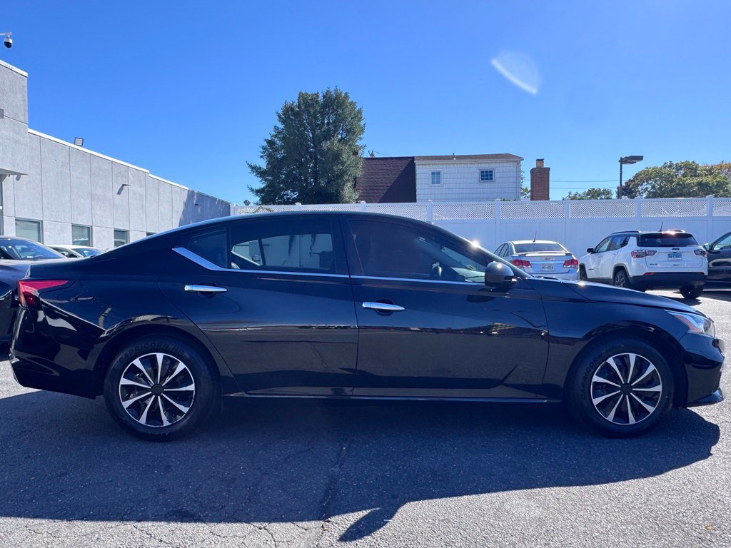 Used 2021 Nissan Altima 2.5 S FWD image 9