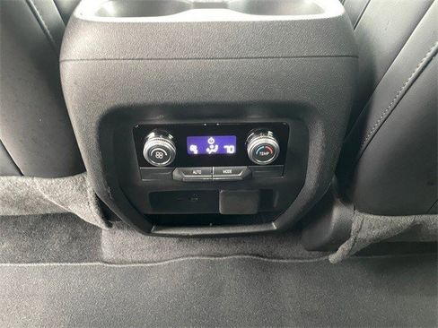 Certified 2024 GMC Acadia Elevation image 17