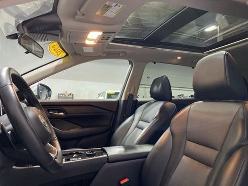 Certified 2023 Nissan Rogue SV w/ SV Premium B Package image 22