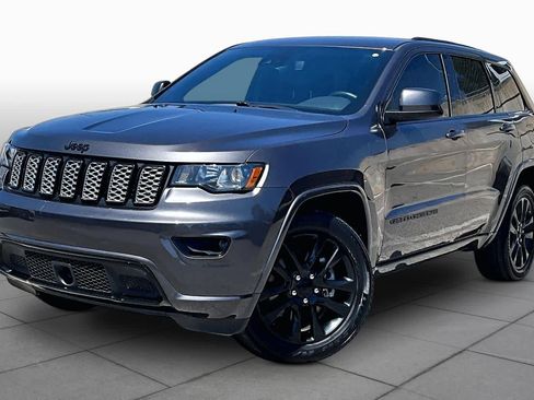 Used 2021 Jeep Grand Cherokee Laredo X AWD/4WD image 38