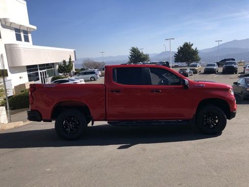 Used 2023 Chevrolet Silverado 1500 LT Trail Boss image 7
