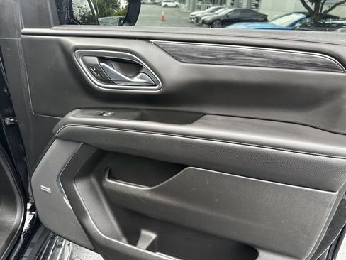 Used 2021 GMC Yukon XL SLT w/ SLT Luxury Plus Package AWD/4WD image 34