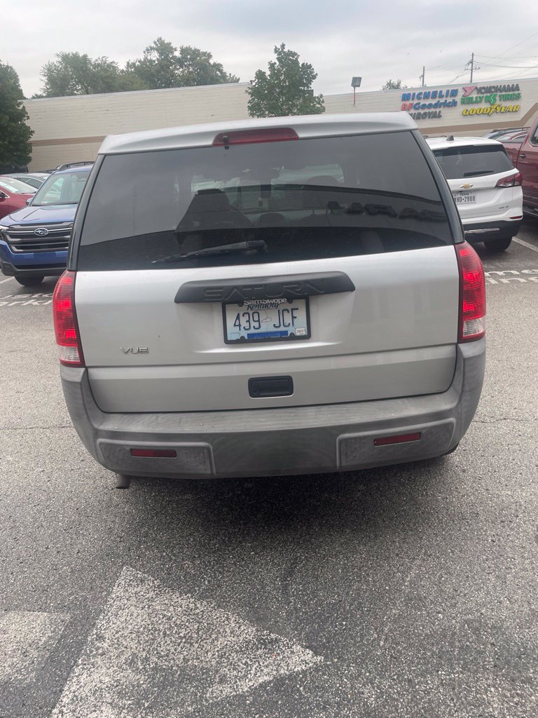 Used 2004 Saturn Vue 2WD w/ Sport Plus II Pkg image 10
