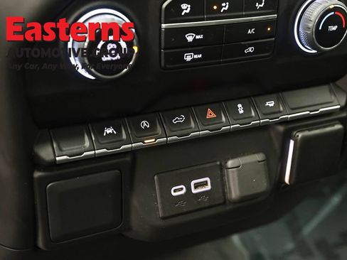 Used 2023 Chevrolet Silverado 1500 Custom RWD image 20