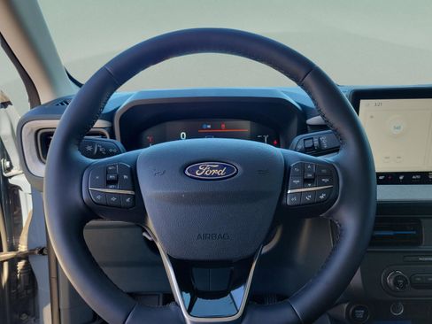 New 2025 Ford Maverick XLT w/ XLT Luxury Package image 12