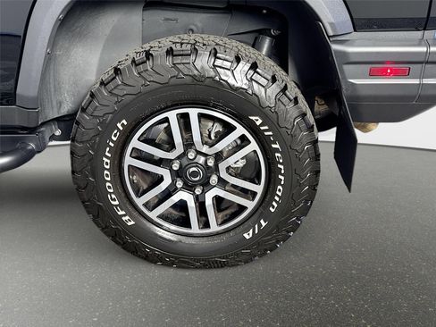 Used 2025 INEOS Grenadier AWD/4WD image 30