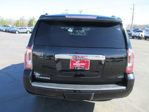 Used 2019 GMC Yukon Denali w/ Denali Ultimate Package AWD/4WD image 5