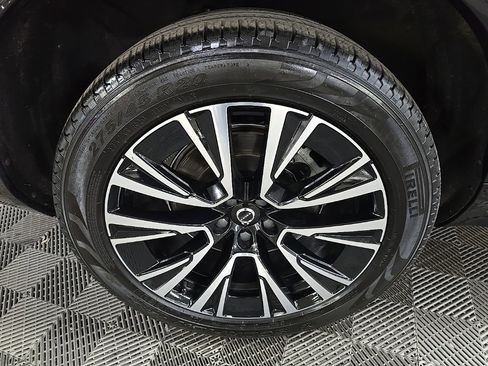 Used 2023 Volvo XC90 T8 Plus w/ Protection Package image 14