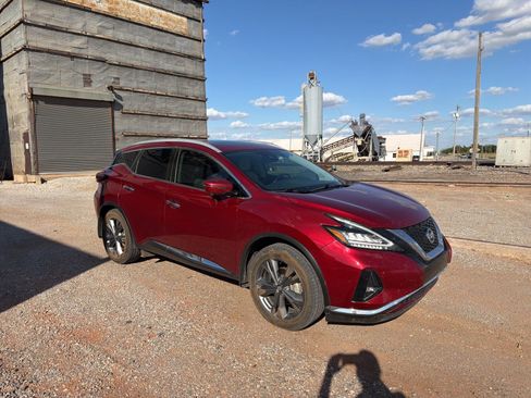 Used 2022 Nissan Murano Platinum w/ Cargo Package image 2