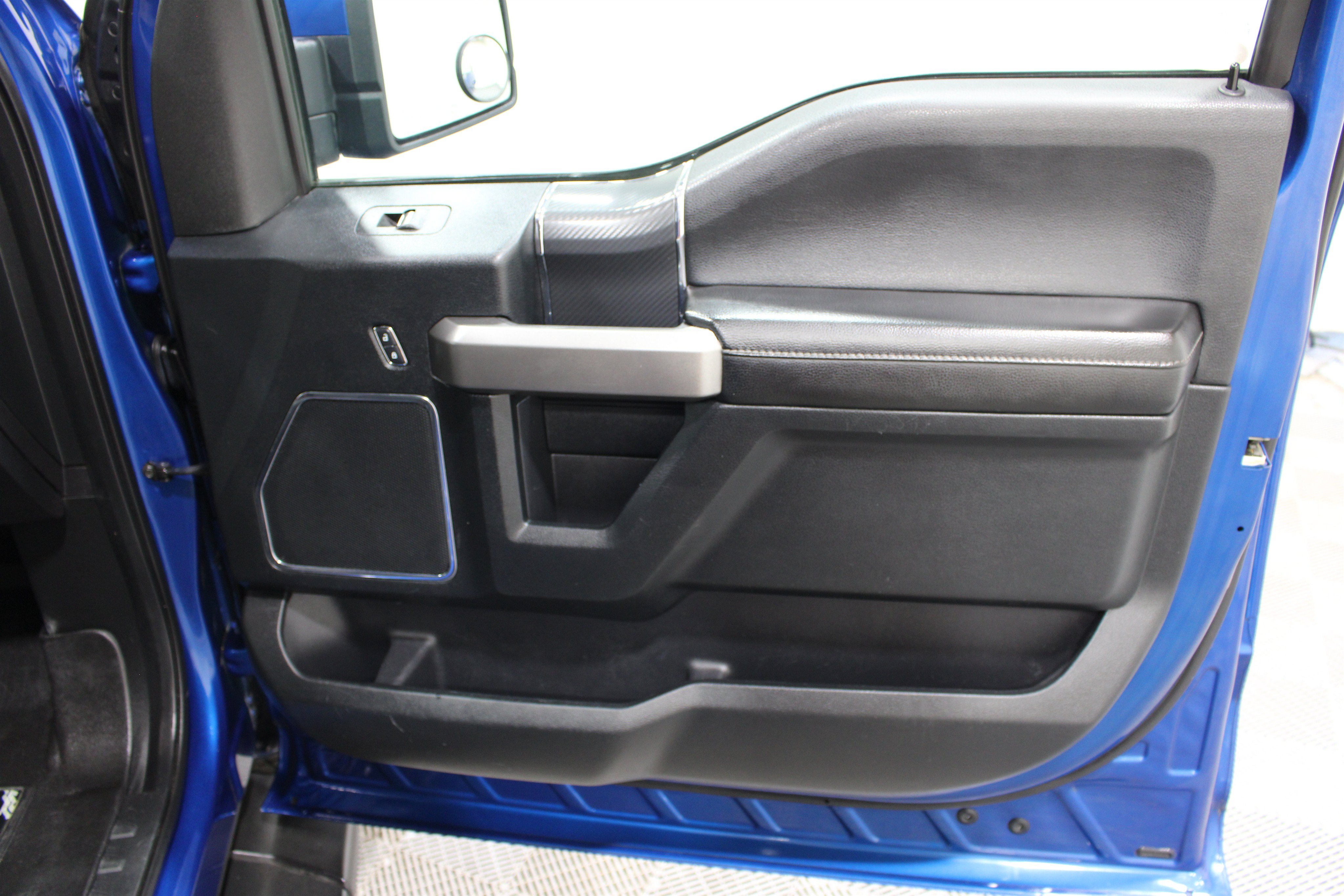 Used 2018 Ford F150 Lariat AWD/4WD image 27