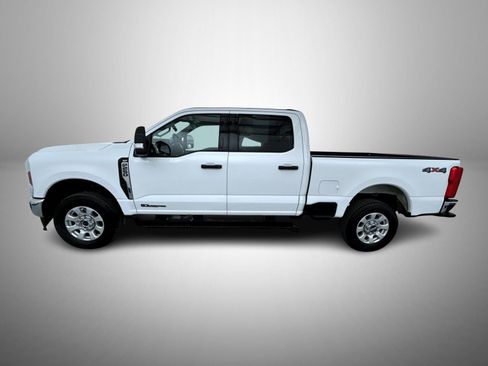 Used 2024 Ford F250 XLT image 8