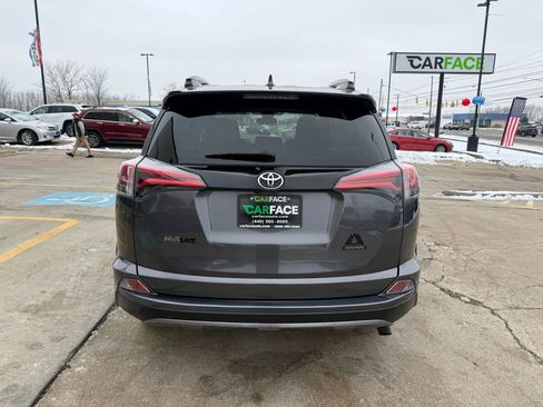 Used 2018 Toyota RAV4 Adventure image 9