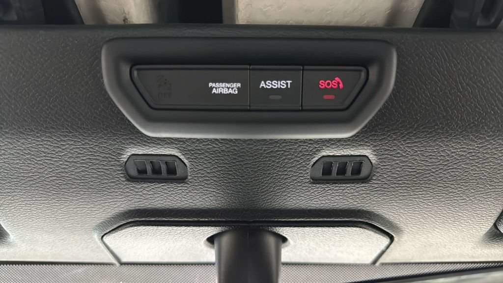 Used 2021 Jeep Wrangler Unlimited Sahara w/ Uconnect 4C Nav & Sound Group AWD/4WD image 31