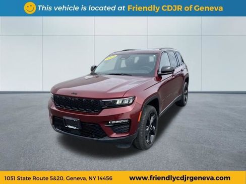 Used 2023 Jeep Grand Cherokee Limited w/ Luxury Tech Group II AWD/4WD image 1