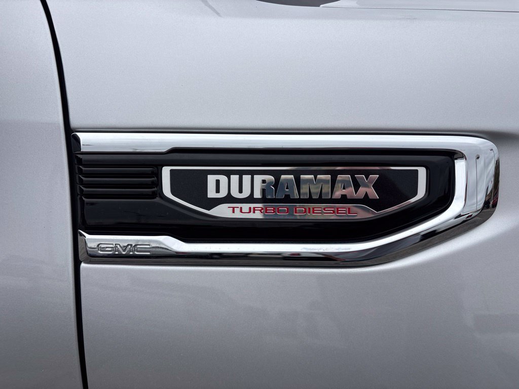 Used 2022 GMC Sierra 1500 SLT w/ SLT Premium Package AWD/4WD image 12