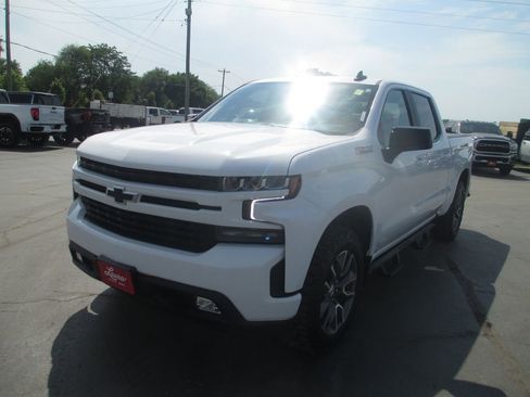 Used 2021 Chevrolet Silverado 1500 RST AWD/4WD image 11