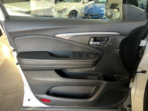 Used 2022 Honda Pilot Special Edition image 27