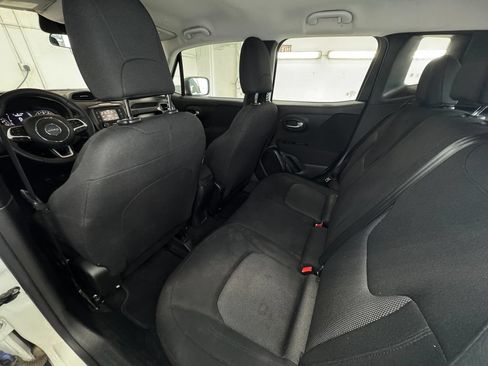 Used 2020 Jeep Renegade Sport FWD image 21