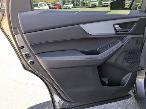 Certified 2025 Acura MDX SH-AWD image 39