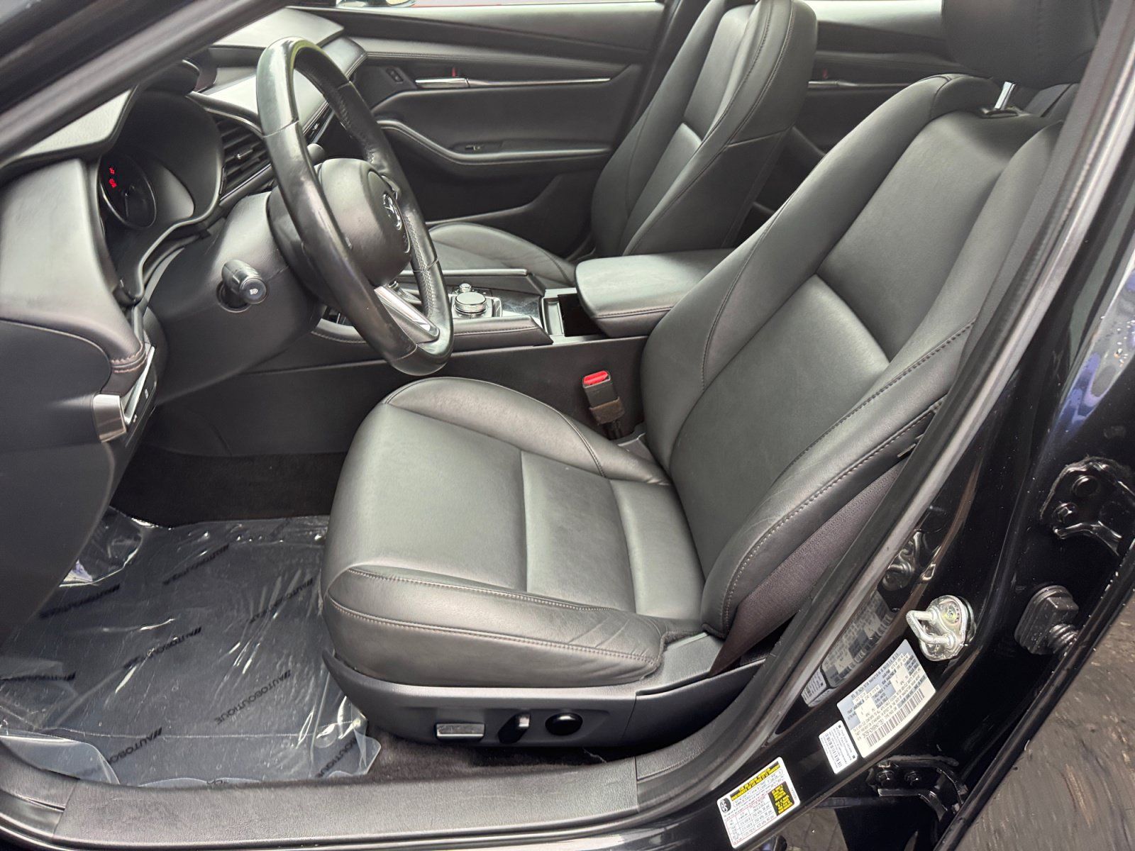 Used 2024 MAZDA MAZDA3 s FWD image 9