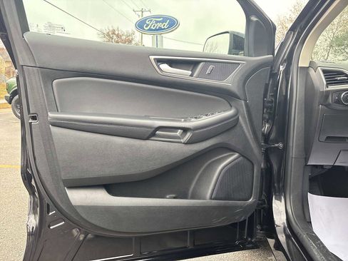 Used 2024 Ford Edge SEL w/ Convenience Package image 16
