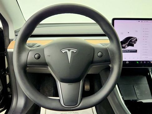 Used 2020 Tesla Model 3 Long Range image 14