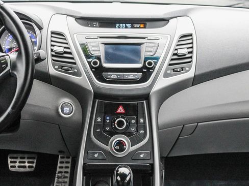 Used 2015 Hyundai Elantra Sport image 14