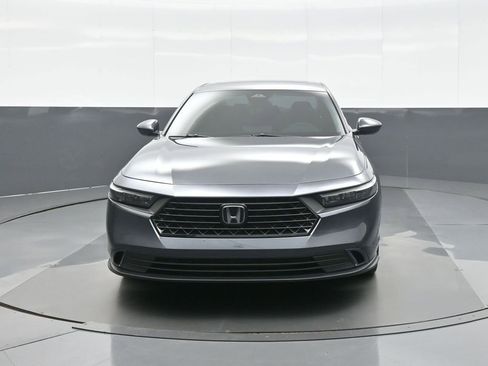 Used 2023 Honda Accord EX image 2