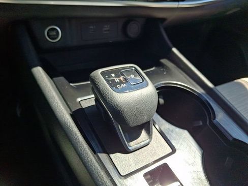Used 2022 Nissan Rogue SV AWD/4WD image 14