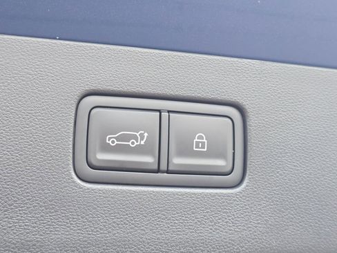 New 2026 Hyundai Ioniq 9 S image 16