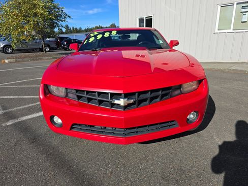 Used 2011 Chevrolet Camaro LT image 8