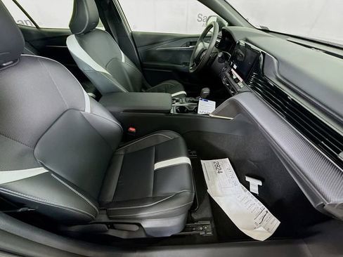 New 2026 Toyota Camry SE image 25