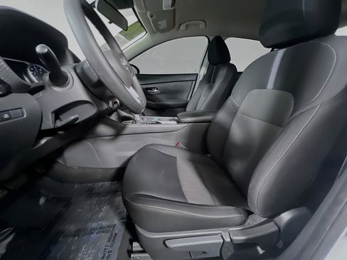 Used 2024 Nissan Sentra SV image 15