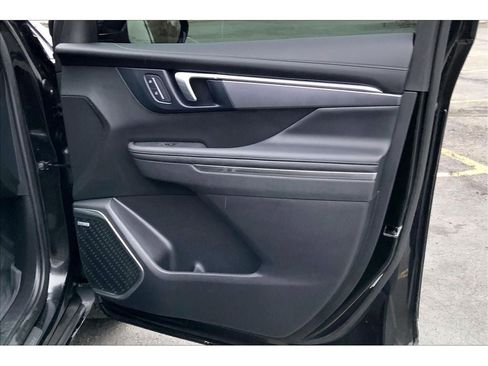 Used 2026 Buick Enclave Sport Touring w/ Power Package image 25