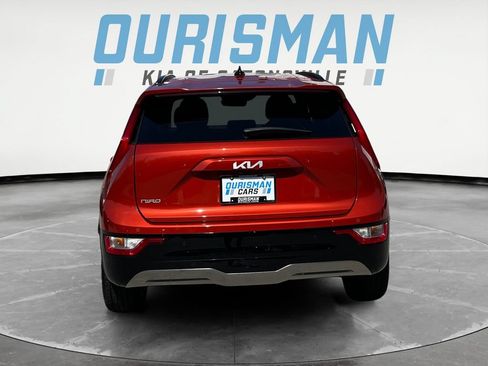 Used 2023 Kia Niro Wind w/ Wind Preserve Package FWD image 5
