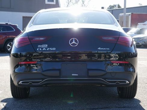 Used 2025 Mercedes-Benz CLA 250 4MATIC image 5