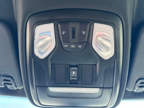 Used 2024 RAM 1500 Tradesman AWD/4WD image 10