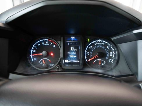 Used 2022 Toyota Tacoma SR AWD/4WD image 16