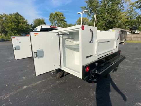 Used 2022 Chevrolet Silverado 3500 W/T w/ WT Convenience Package image 6