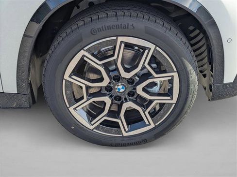 New 2026 BMW X1 xDrive28i image 9