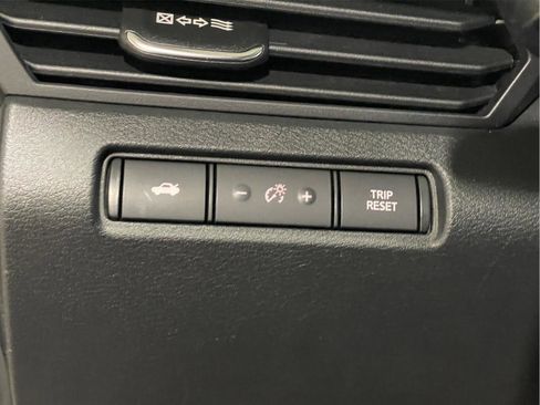 Used 2022 Nissan Altima 2.5 SV image 22