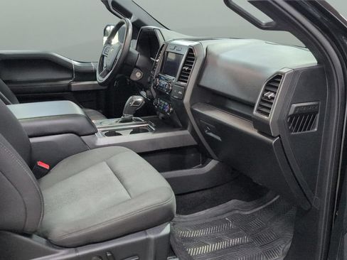 Used 2019 Ford F150 XLT w/ Equipment Group 302A Luxury AWD/4WD image 25