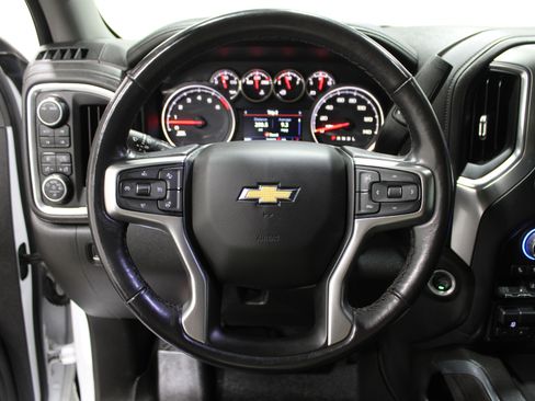 Used 2022 Chevrolet Silverado 2500 LTZ w/ LTZ Plus Package image 10