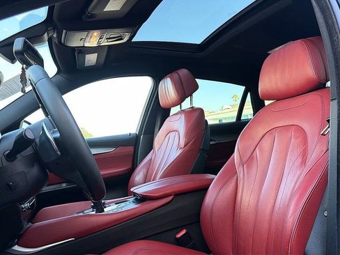 Used 2018 BMW X6 sDrive35i RWD image 6