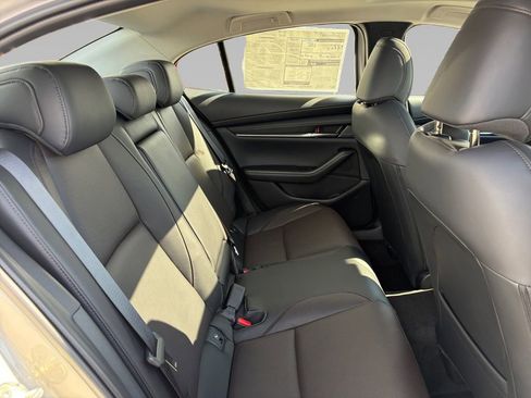 New 2026 MAZDA MAZDA3 2.5 Turbo Sedan w/Premium Plus image 17