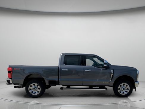New 2026 Ford F250 Lariat AWD/4WD image 36